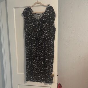Old Navy Black and Gray Animal Print Midi Dress